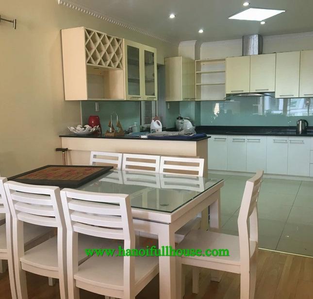Căn hộ mới, 3 phòng ngủ, cho thuê tại M5 - Nguyễn Chí Thanh, 0983739032