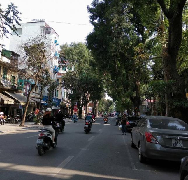 Cho thuê nhà mặt phố Trần Phú, Sơn Tây ,Ba Đình DT 75m2x5T nhà 2 mặt tiền, KD sầm uất 35tr/ tháng