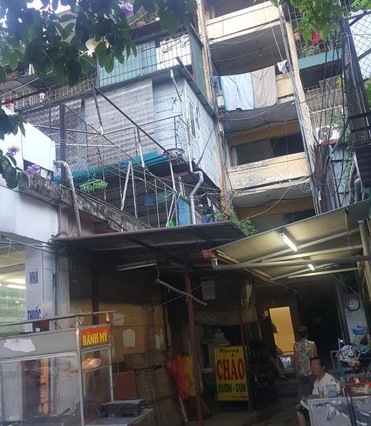Cho thuê căn hộ tập thể tầng 5, khu D Thái Thịnh, 56m2, 2PN, 5.5 triệu/tháng