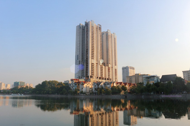 Chính chủ cần bán chung New Skyline Văn Quán, DT 135m2, tòa A sát đường Nguyễn Khuyến
