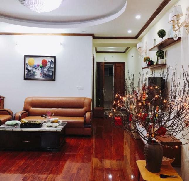 Cho thuê căn hộ chung cư 30 Phạm Văn Đồng, 2 phòng ngủ, đầy đủ nội thất, nhà đẹp như trong hình.