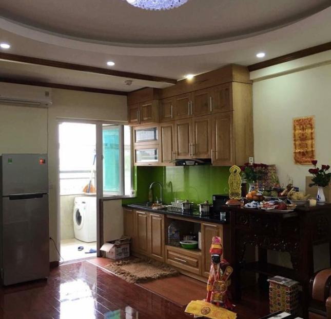 Cho thuê căn hộ chung cư 30 Phạm Văn Đồng, 2 phòng ngủ, đầy đủ nội thất, nhà đẹp như trong hình.