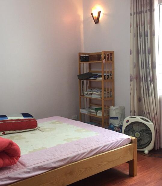 Cho thuê căn hộ chung cư Vimeco Nguyễn Chánh, 150m2, 3 phòng ngủ, đầy đủ đồ vào ở ngay