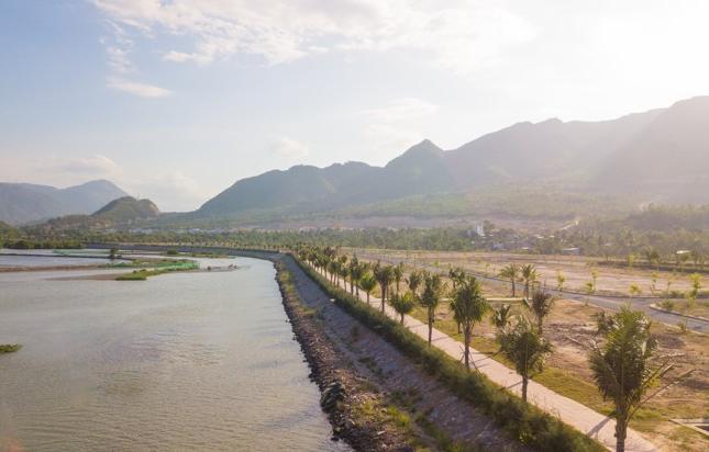 Mở bán đợt đầu khu biệt thự ven sông đẹp nhất Nha Trang