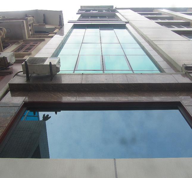 Bán nhà mặt phố Trung Kính, 100m2 x 5 tầng, MT 5,5m, đường 15m, 23 tỷ