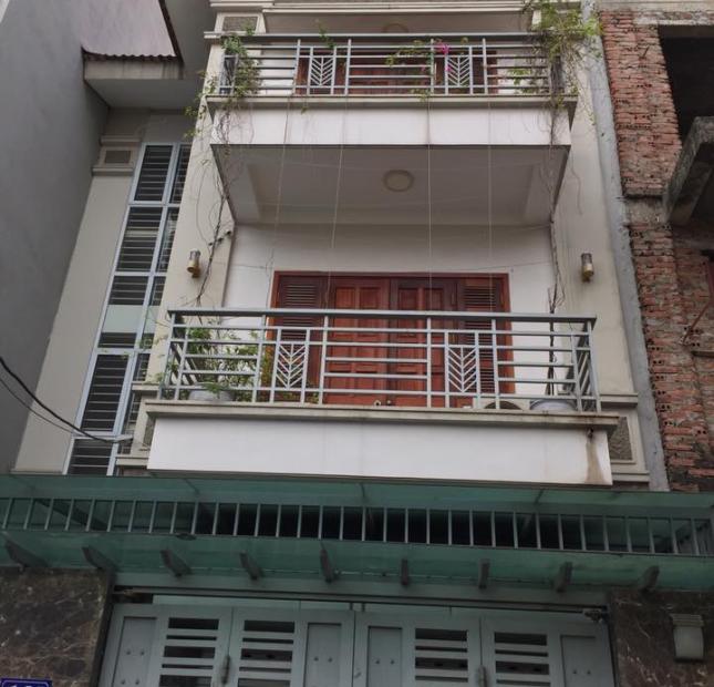 Nhà mặt phố Nguyễn Ngọc Vũ, Trung Hòa, quận Cầu Giấy 133m2 xây 3 tầng 1 tum