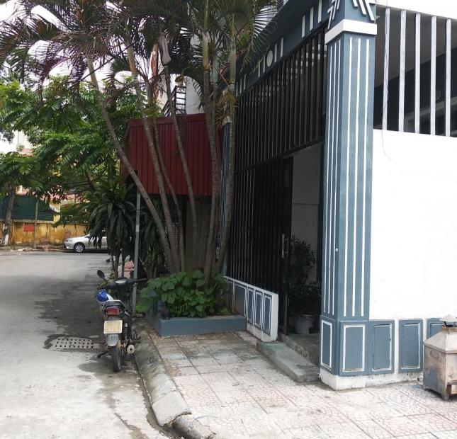 Bán nhà gần mặt phố tại đường Thái Hà, phường Láng Hạ, Đống Đa, Hà Nội, diện tích 50m2