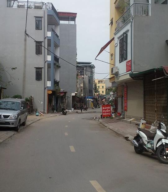 Bán nhà MP Thụy Khuê, Hà Nội, kinh doanh tốt. DT 40 m2, giá 5,6 tỷ
