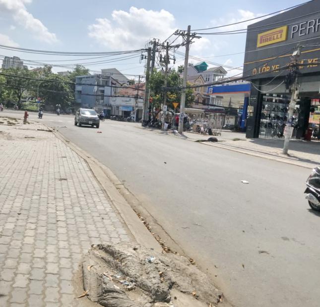Bán lô đất góc 2 mặt tiền đường Hoàng Quốc Việt Phường Phú Thuận Quận 7