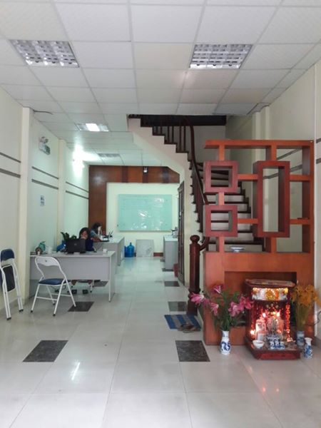 Cho thuê nhà làm văn phòng tại ngõ 83 Nguyễn Khang, Cầu Giấy, 46m2 x 3T, ô tô đỗ cửa