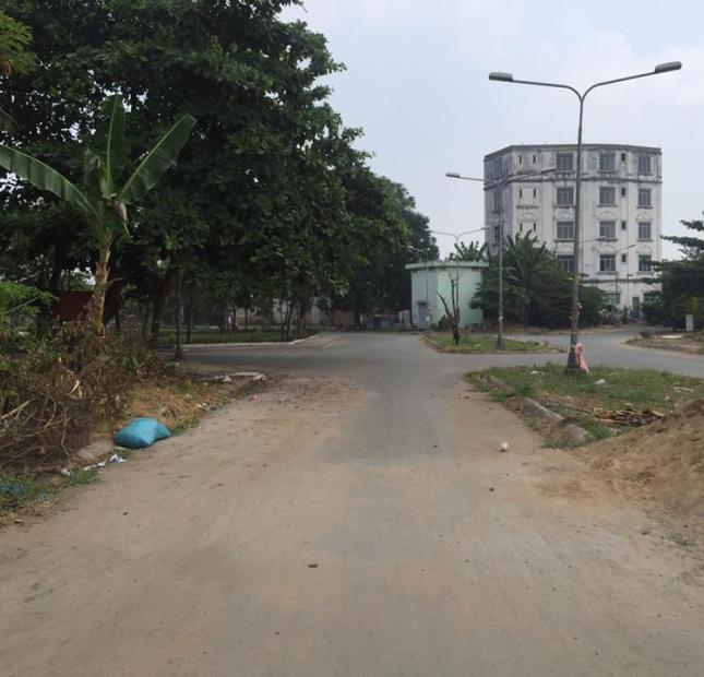 Đất bán gấp Nguyễn Văn Bứa, 100m2 thổ cư, đường 12m, KDC mới chỉ 700tr
