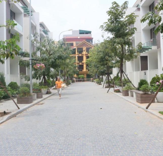 Bán shop villa 195m2 x 4 tầng phố Nguyễn Tuân tiện kinh doanh và cho thuê. LH 0789.155.186