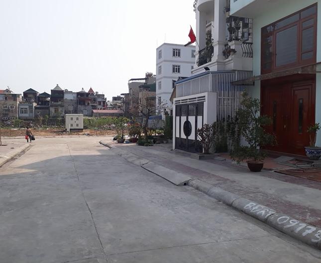 Cần tiền bán gấp ô đất Hướng Đông siêu đẹp tại Cẩm Thủy,Cẩm Phả, Quảng Ninh- cách đường lớn 15m