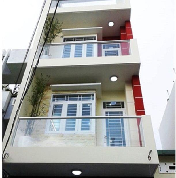 Chính chủ bán gấp nhà đẹp Nguyễn Tri Phương q5, diện tích 4x14 chỉ 10,8 tỷ