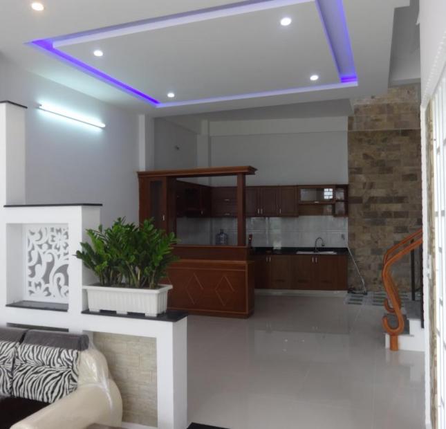 Chủ nhà cần bán HXH Trần Hưng Đạo q5 4.4*14, 4 tầng thiết kế sang trọng chỉ 8.1 tỷ