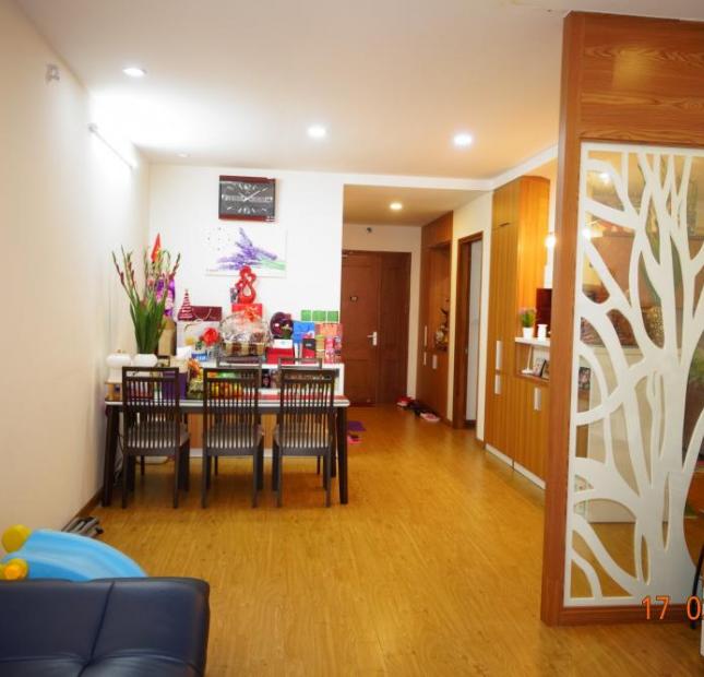 Bán căn hộ chung cư tầng 10 Victoria Văn Phú, Hà Đông