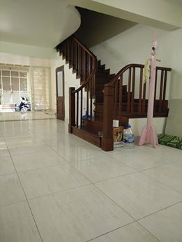 Cho thuê nhà riêng mặt ngõ vip Thái Hà, DT 70m2, 5 tầng