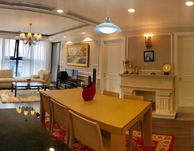 Chính chủ cho thuê căn hộ cao cấp tại 172 Ngọc Khánh 120m2, 3PN đủ đồ, giá 15 triệu/tháng