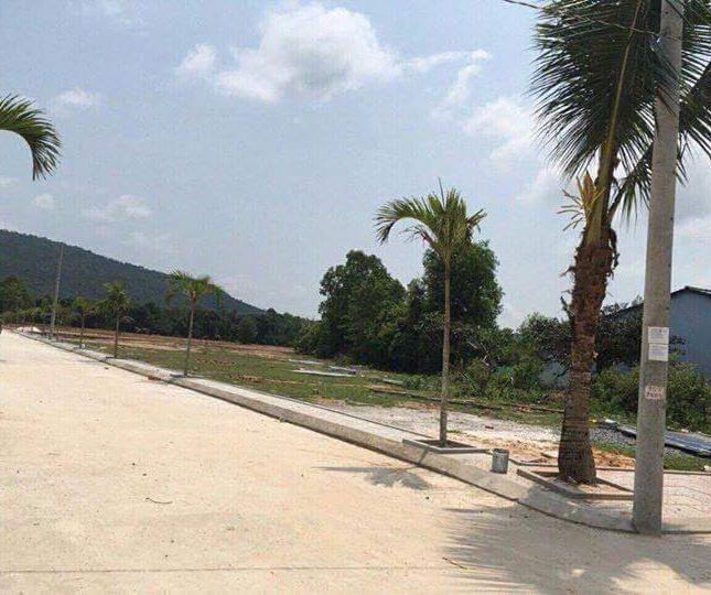 Bán đất nền dự án tại Đường Ba Trại, Phú Quốc, Kiên Giang diện tích 100m2 giá 1 Tỷ