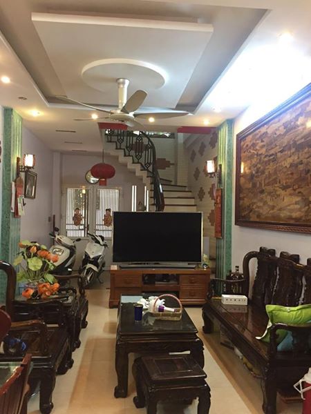 Cho thuê nhà riêng rất đẹp mặt ngõ phố Chùa Bộc, Đống Đa, DT 50m2, 5,5 tầng. Giá 16 tr/th