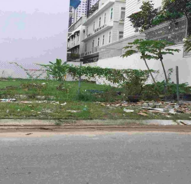 Bán đất tại đường Phú Thuận, Quận 7, Hồ Chí Minh diện tích 441m2, giá 97 triệu/m²