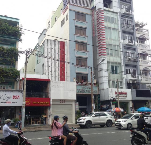  Bán nhà góc 2 mặt tiền đường Nguyễn Văn Thủ, Q1, dt 4x20m