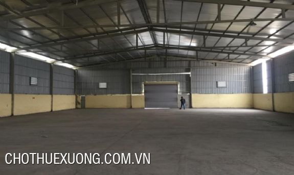            Cho thuê nhà xưởng gần cầu Phùng, Đan Phượng, Hà Nội DT 1215m2 giá chỉ 40K/m2 