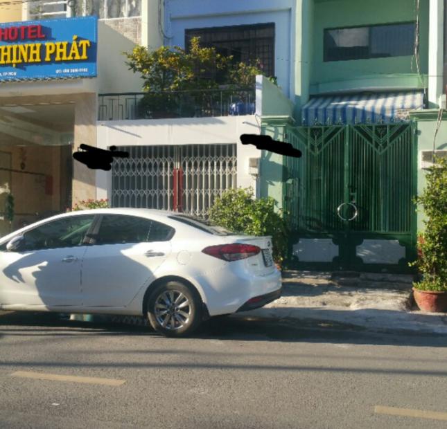 Bán gấp nhà riêng Trần Hưng Đạo, phường 2, Q. 5, 4.4*13m giá rẻ!