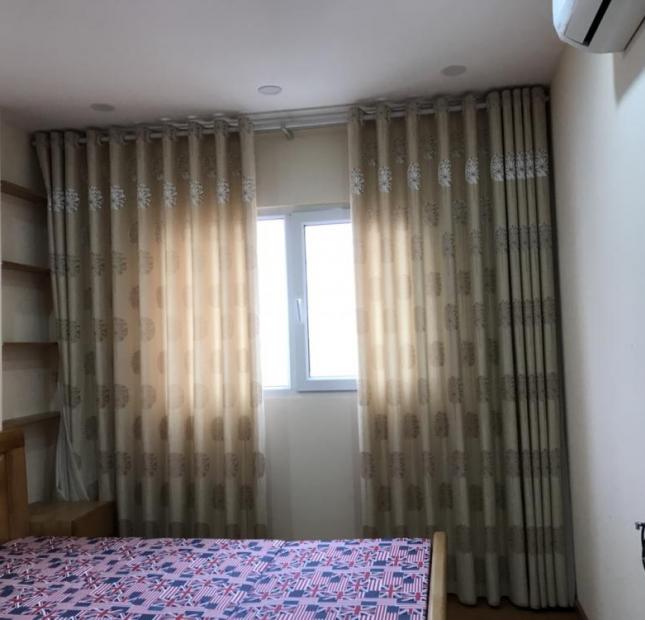 Bán căn hộ chung cư Nghĩa đô, 75m2, 02 phòng ngủ, vào ở ngay ngõ 106 Hoàng Quốc Việt, giá rẻ