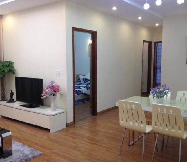 Cần bán gấp căn hộ Trương Đình Hội, Quận 8, DT: 72 m2, 2PN, 2WC, tầng cao, nhà mới đẹp