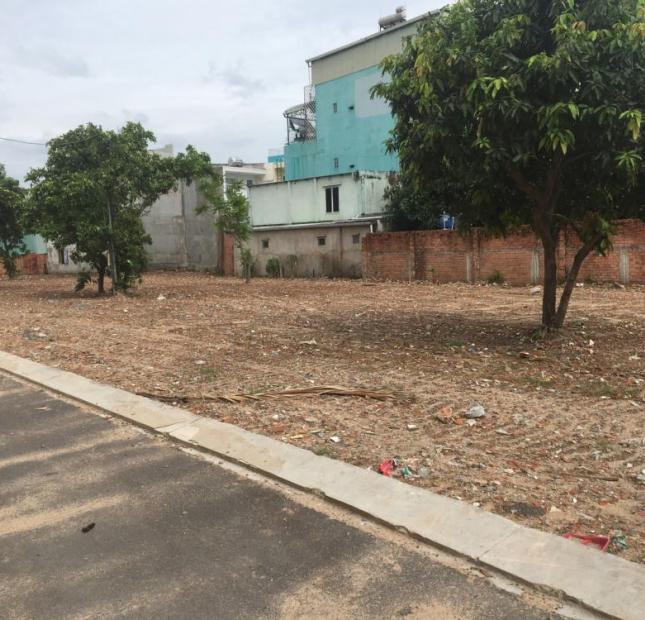 Bán đất tại đường Lê Văn Thịnh, Quận 2, Hồ Chí Minh. Diện tích 97m2, giá 3.1 tỷ