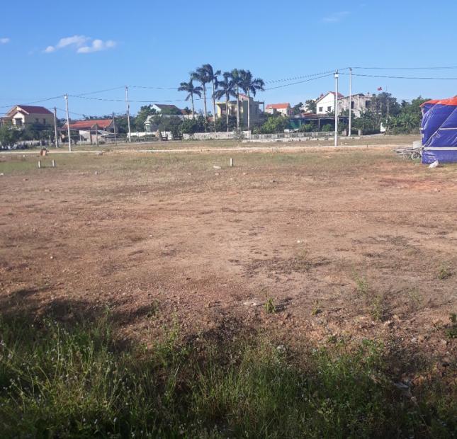 Bán đất tại Lộc Ninh, gần sân bay Đồng Hới, giá chỉ 360 triệu