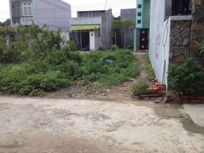Lô đất nằm sát đường Quách Điêu cách ngã 5 Vĩnh Lộc 1km giá 720tr