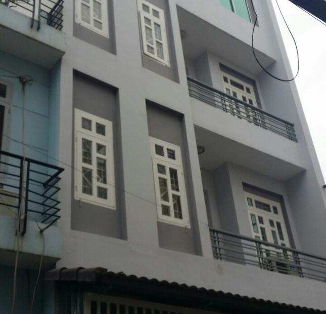 Bán gấp nhà giá cực rẻ tại đường Phan Huy Ích - Tân Bình - Hồ Chí Minh