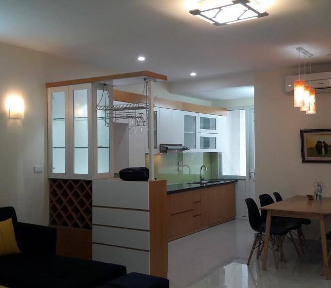 Cho thuê chung cư tại số 102 Thái Thịnh, 2PN, 110m2, đủ đồ, 11.5tr/th