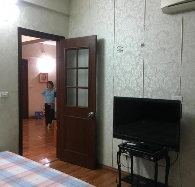 Cho thuê căn hộ chung cư FULL ĐỒ KĐT Việt Hưng, Long Biên. Lh: 01687080894