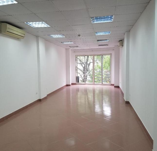 Cho thuê văn phòng, full đầy đủ tiện nghi tại mặt phố Lê Duẩn, dt 45m2- 60m2- 100m2