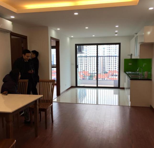 Cho thuê căn hộ CCCC Phú Gia số 3 Nguyễn Huy Tưởng, 98m, 2PN, đồ cơ bản, 10 tr/th