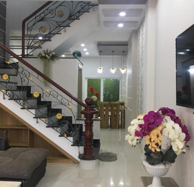 Bán nhà hẻm 6m Nguyễn Văn Đậu, Bình Thạnh, 4 tầng, giá 6.2 tỷ
