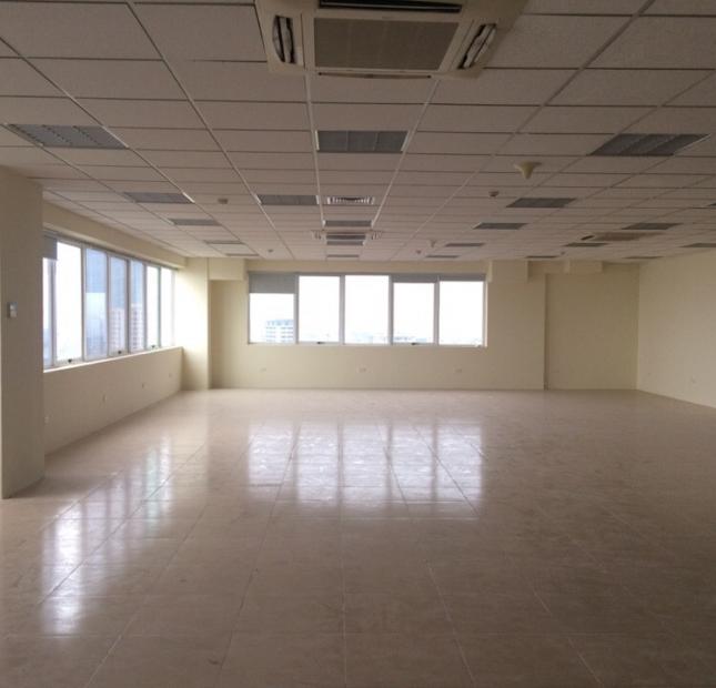 Cho thuê mặt bằng thương mại tại chung cư Thăng Long Yên Hòa, 300 m2, giá 220 nghìn/m2/tháng