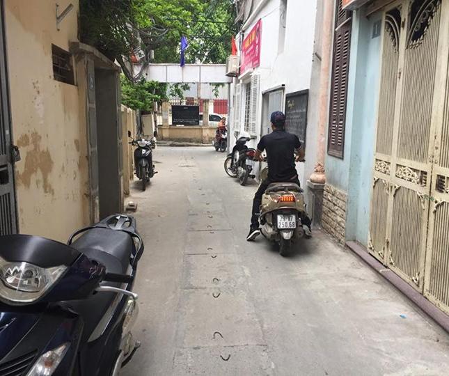 Cho thuê nhà riêng mặt ngõ ô tô phố Quan Nhân, Thanh Xuân