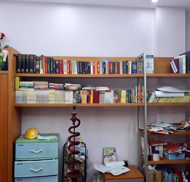 Cần bán nhà 4 tầng Cổ Nhuế, 45m2, chính chủ