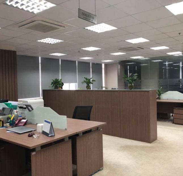 Cho thuê tòa nhà văn phòng 80m2, mặt phố Nam Đồng, quận Đống Đa