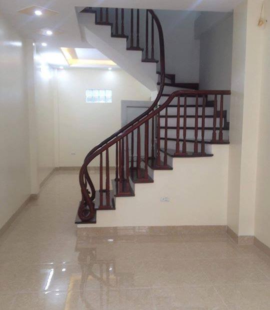 Bán Nhà Kim Mã 5,2 Tỷ, 41m2x5T, Lo Góc, Mới Đẹp, Ở Luôn.