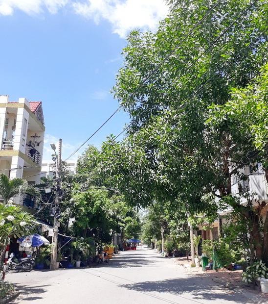 Bán nhà mặt tiền đường khu Nam Long Phường Phú Thuận, Quận 7