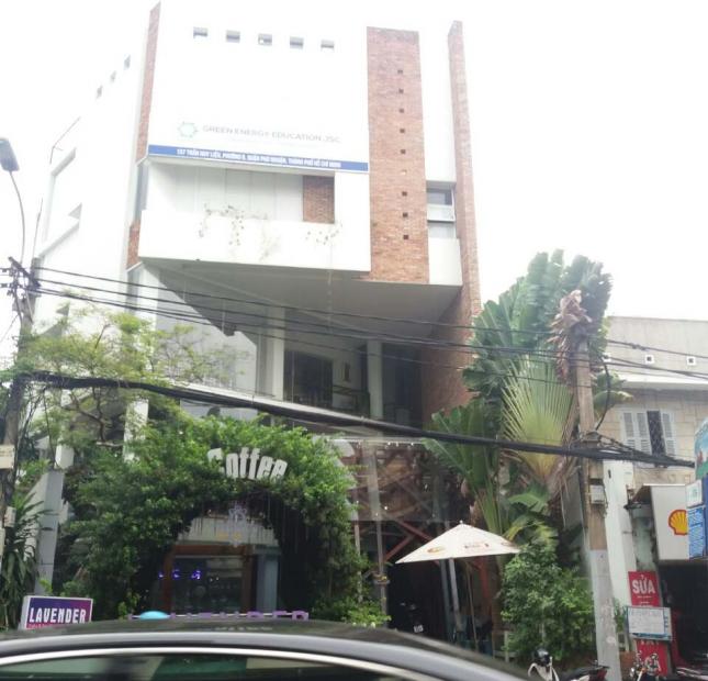 Bán gấp, bán lỗ nhà mặt phố Trần Hưng Đạo, Q1. DT 7.9 x 18m, 3 lầu, giá chỉ 57 tỷ