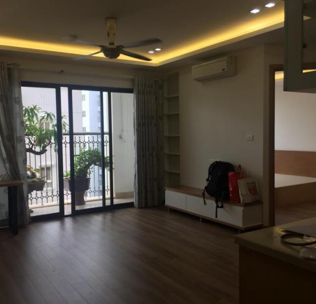 BQL cho thuê căn hộ tại C7 - Giảng Võ đối diện khách sạn Hà Nội 60m2, 2PN, giá 12 triệu/tháng