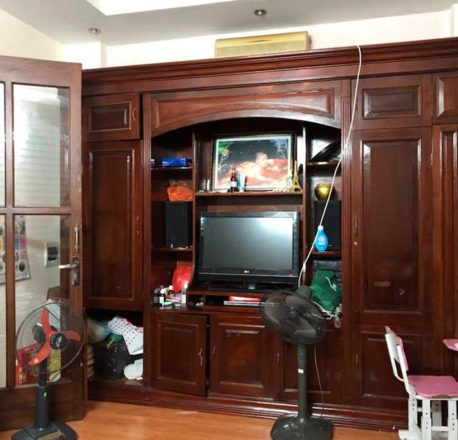 Chính chủ cần bán gấp nhà Chùa Bộc, 40m2, 4 tầng, 4.1 tỷ