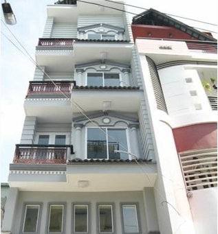 Bán nhà siêu đẹp Lê Văn Huân, DT 4 x 18m, 4 lầu + ST, nội thất cao cấp