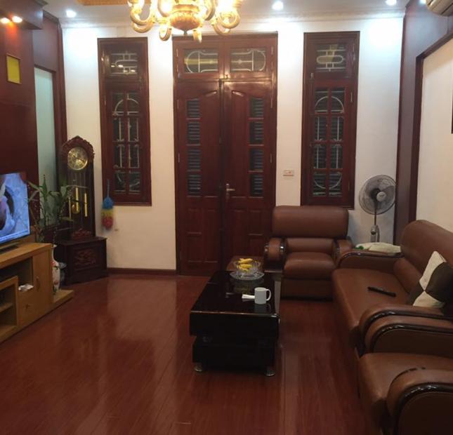 Bán nhà mặt phố Minh Khai, Hai Bà Trưng, vỉa hè rộng, 55mx5T, giá 8 tỷ